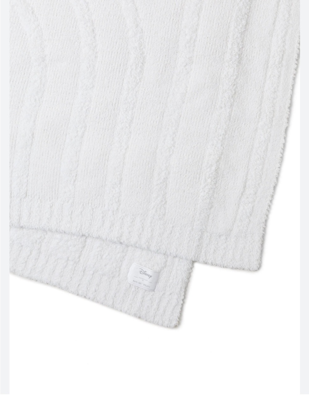 Barefoot Dreams CozyChic Classic Disney Fringe Throw, Cream NWT - Picture 4 of 11